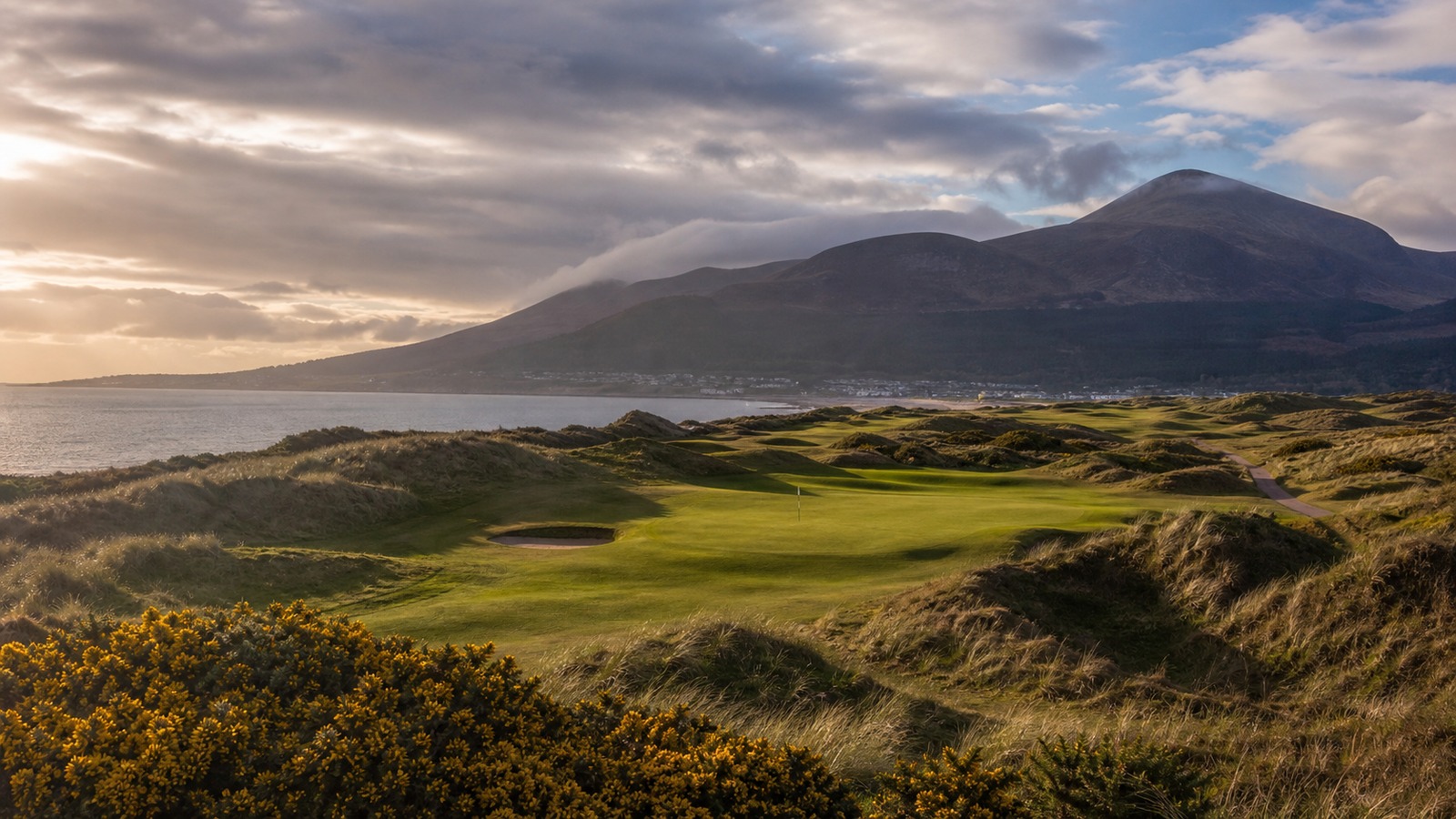 Scenic golf course image representing Royal County Down: The Complete Guide for Golf Fans
